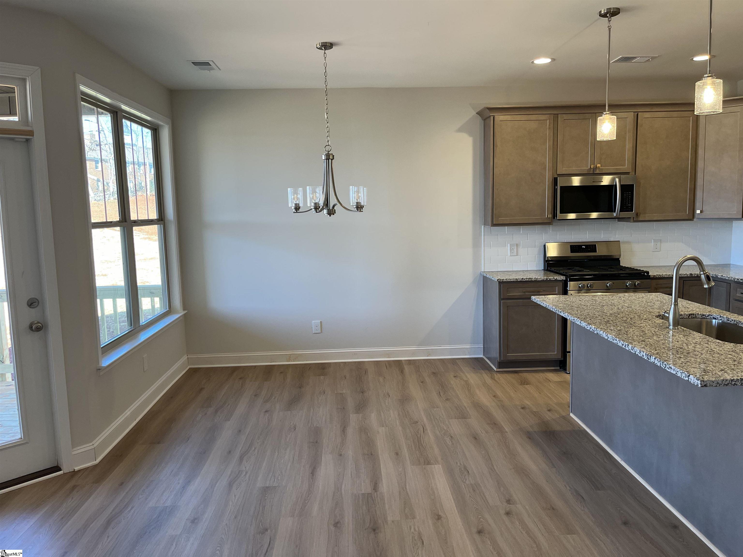 705 Ivey Jane Lane Greer, SC 29651 - Photo 4 of 14