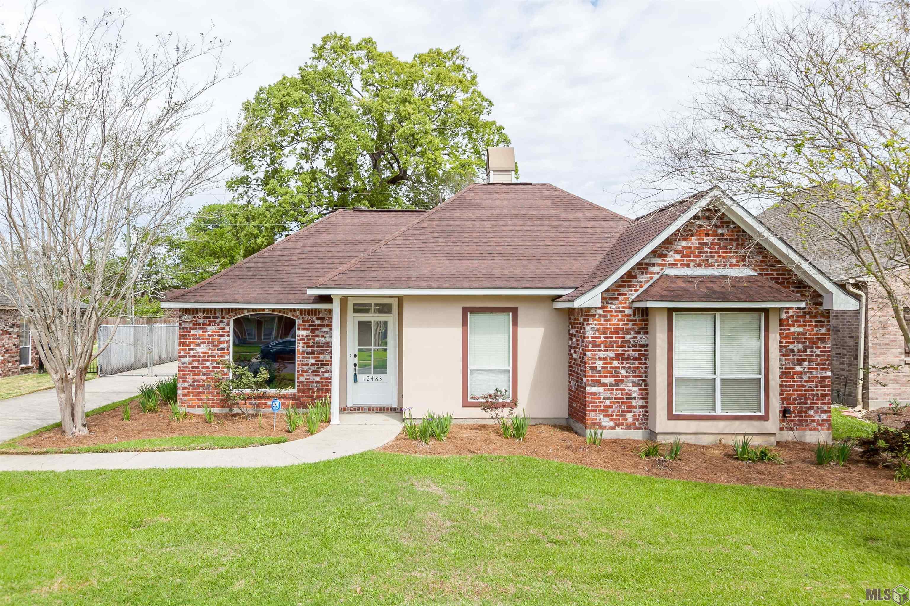 12483 Fairhope Way Baton Rouge, LA 70816 - Photo 1 of 28 Gallery Image 1