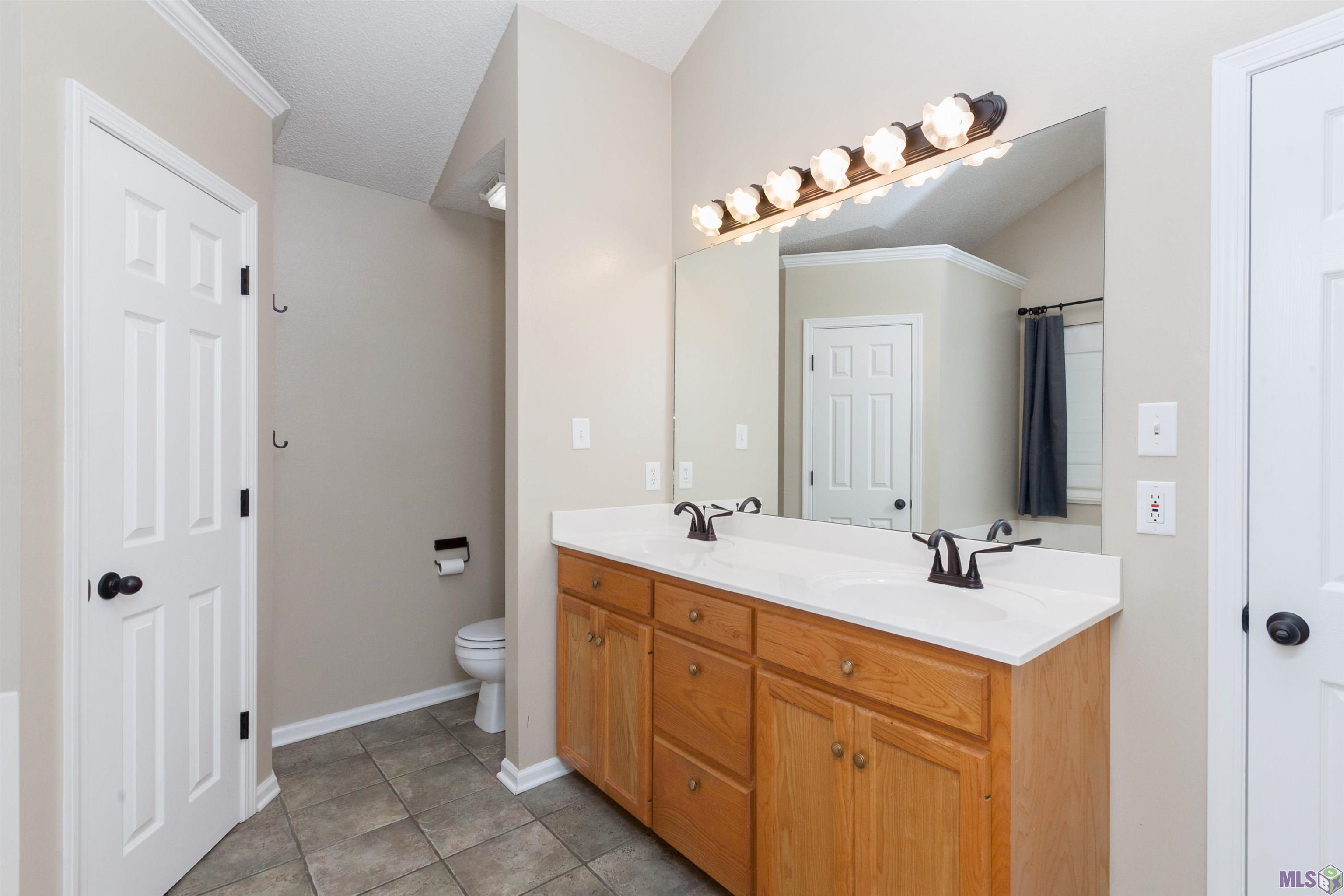 12483 Fairhope Way Baton Rouge, LA 70816 - Photo 12 of 28 Gallery Image 12