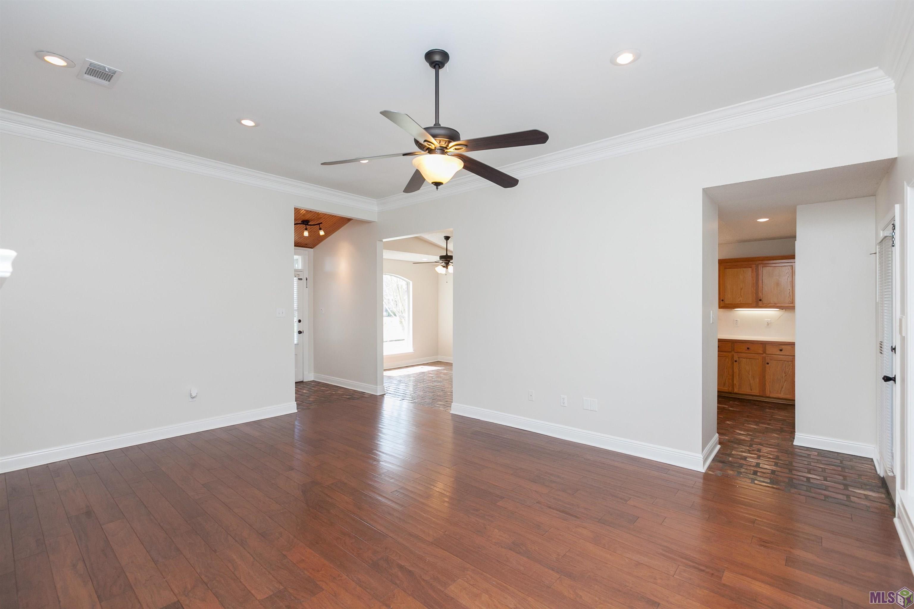 12483 Fairhope Way Baton Rouge, LA 70816 - Photo 16 of 28 Gallery Image 16