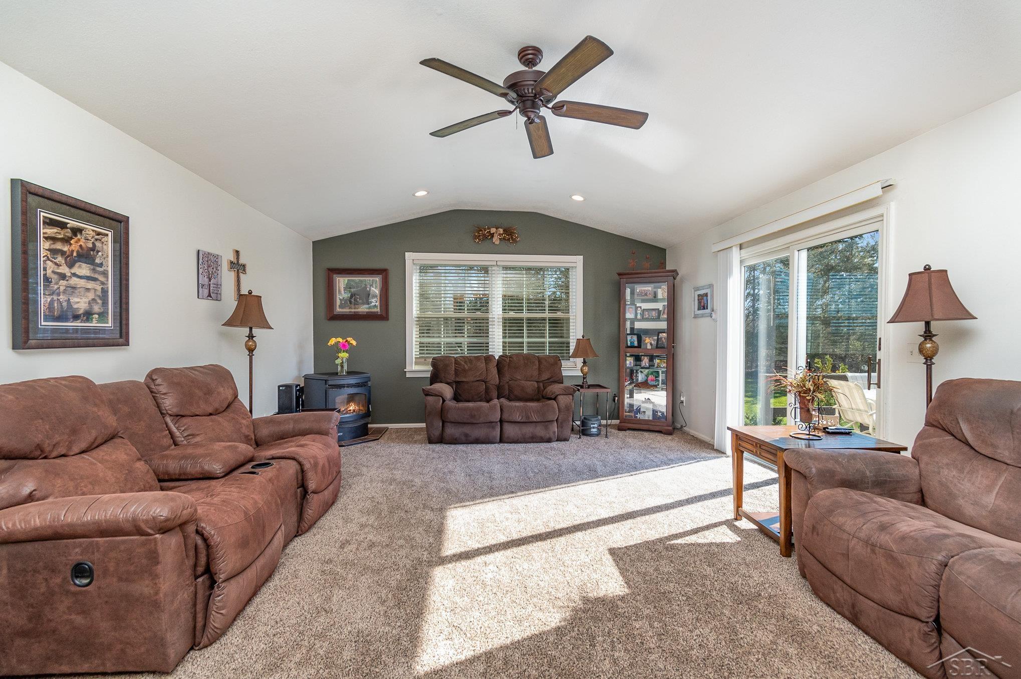 4890 Curve Road Freeland, MI 48623 - Photo 14 of 52