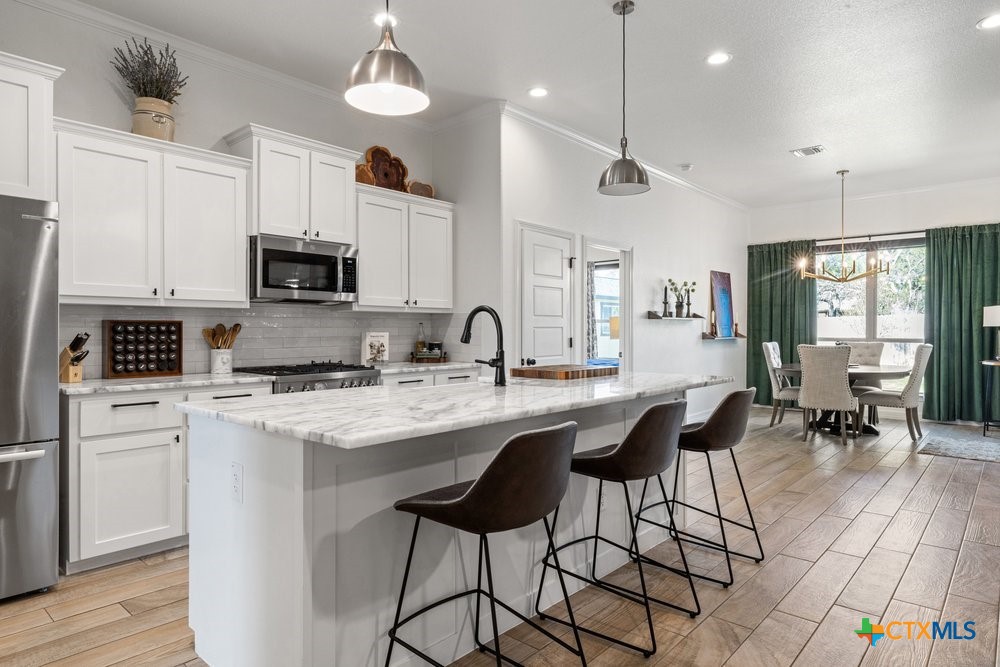 6016 Tivoli Road Temple, TX 76502 - Photo 13 of 48 Kitchen