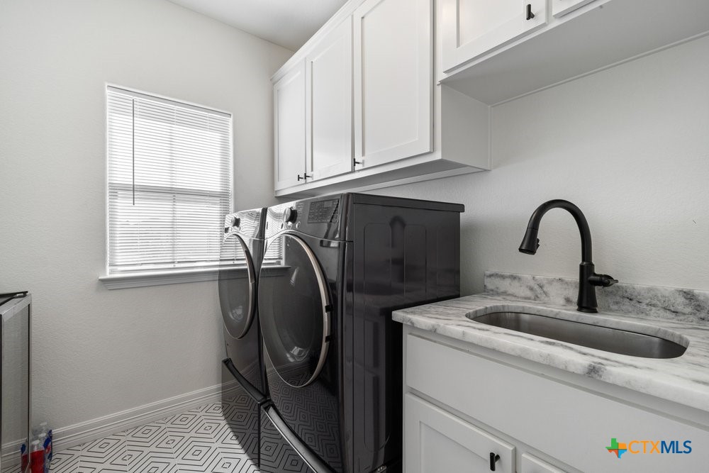 6016 Tivoli Road Temple, TX 76502 - Photo 21 of 48 Laundry