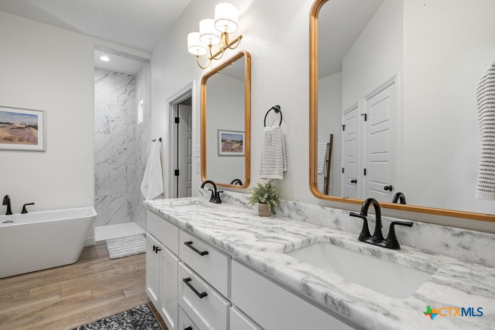 6016 Tivoli Road Temple, TX 76502 - Photo 27 of 48 Primary Bathroom