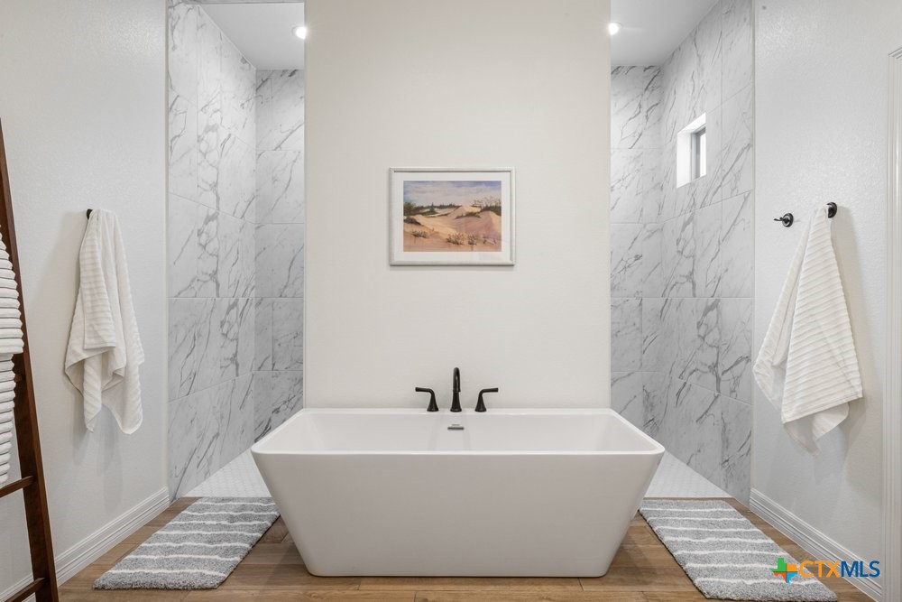 6016 Tivoli Road Temple, TX 76502 - Photo 28 of 48 Primary Bathroom