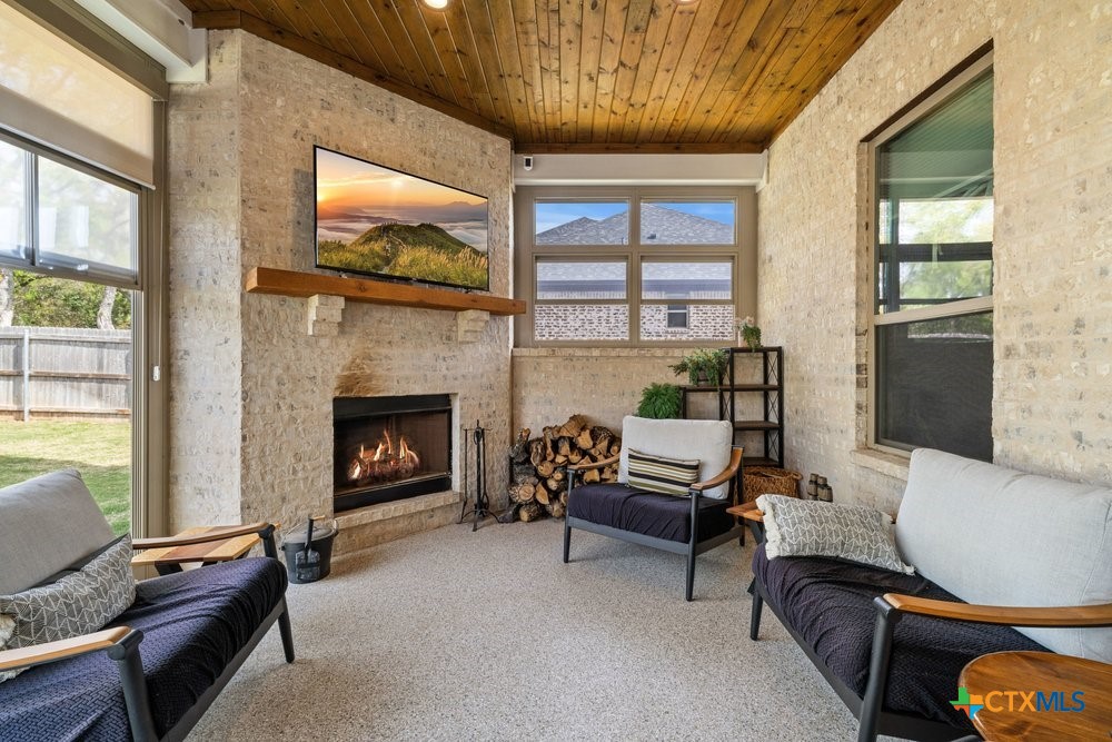 6016 Tivoli Road Temple, TX 76502 - Photo 32 of 48 Screened Porch