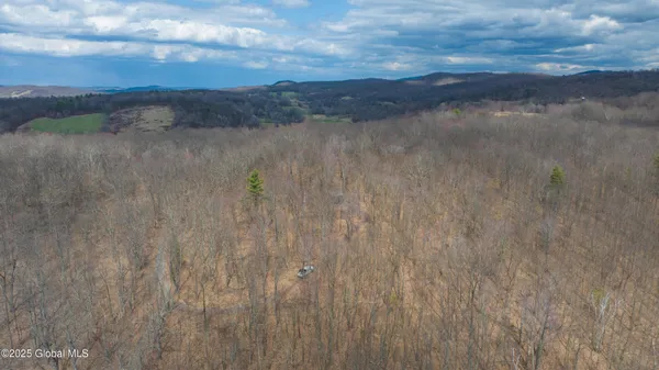 $129,900 | 52 Oakhill Road, Granville, NY 12832