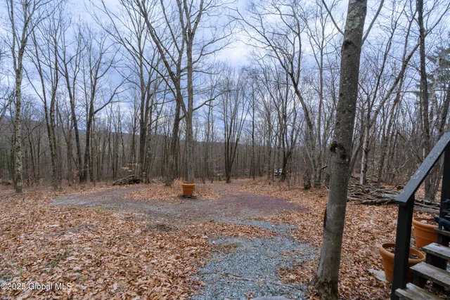 $129,900 | 52 Oakhill Road, Granville, NY 12832