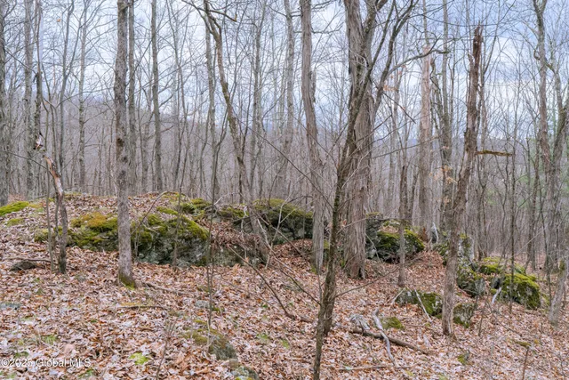 $129,900 | 52 Oakhill Road, Granville, NY 12832