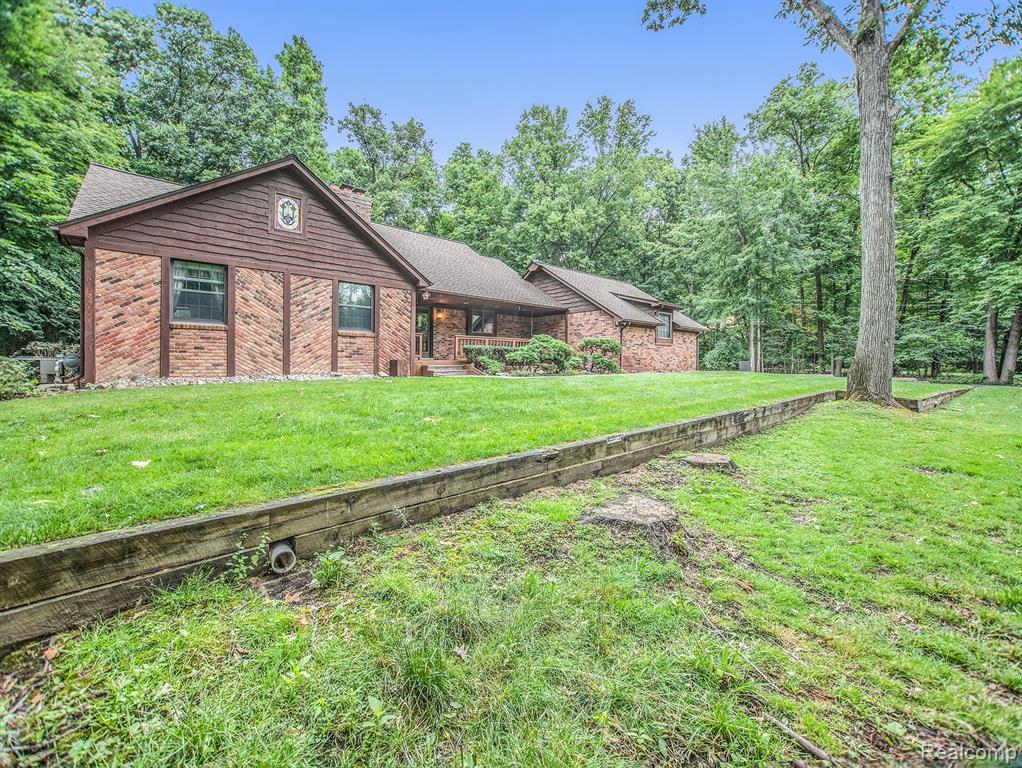 3550 Winter Creek Road Rochester Hills, MI 48307 - Photo 27 of 28