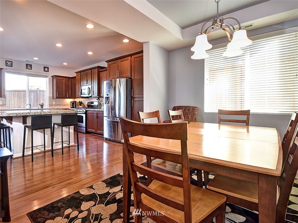 3607 186th Place Southeast Bothell, WA 98012 - Photo 6 of 23 Gallery Image 6