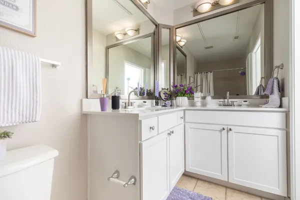 $1,275 | 4001 Fannin Street, Unit 4637, Houston, TX 77004