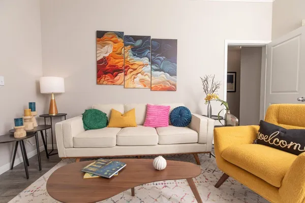 $1,275 | 4001 Fannin Street, Unit 4637, Houston, TX 77004