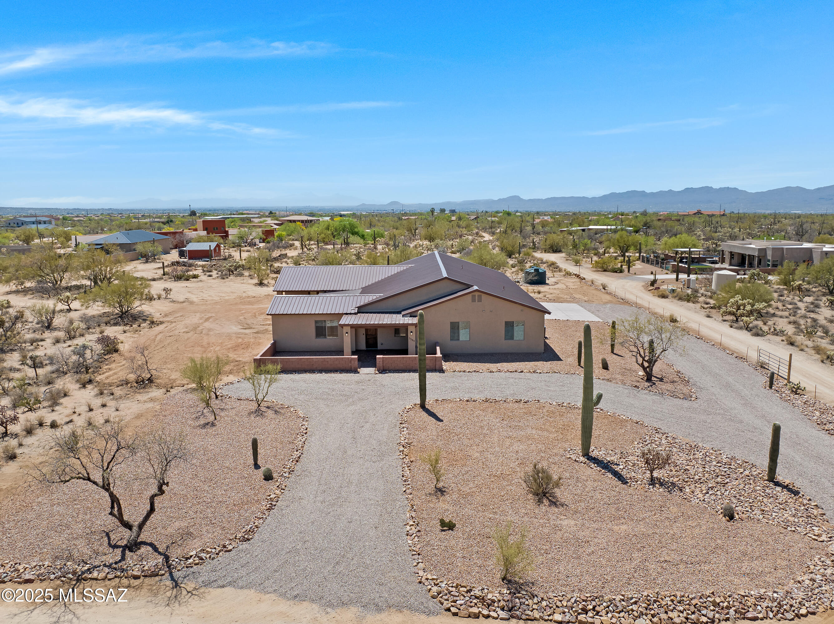 2589 West Sunkist Road Tucson, AZ 85755 - Photo 1 of 48 Gallery Image 1