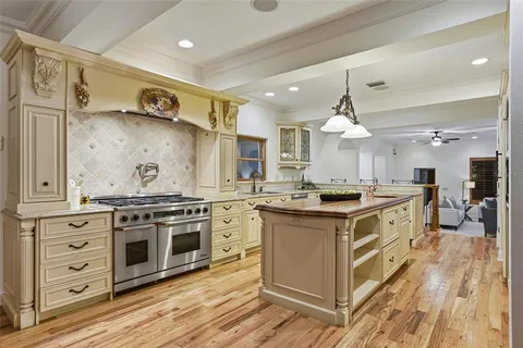 $5,500,000 | 6755 30th Street South, St. Petersburg, FL 33712