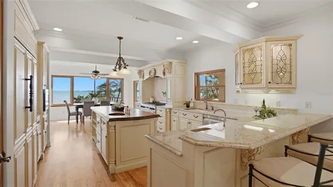 $5,500,000 | 6755 30th Street South, St. Petersburg, FL 33712