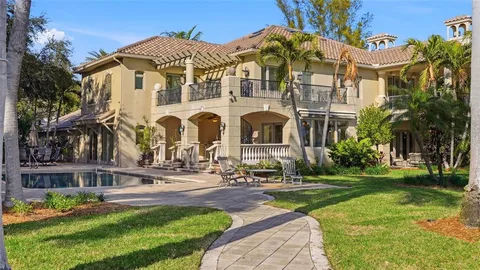 $5,500,000 | 6755 30th Street South, St. Petersburg, FL 33712