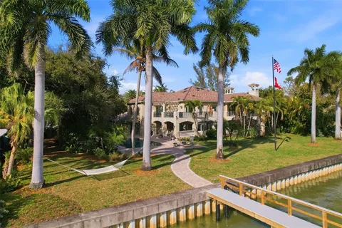 $5,500,000 | 6755 30th Street South, St. Petersburg, FL 33712