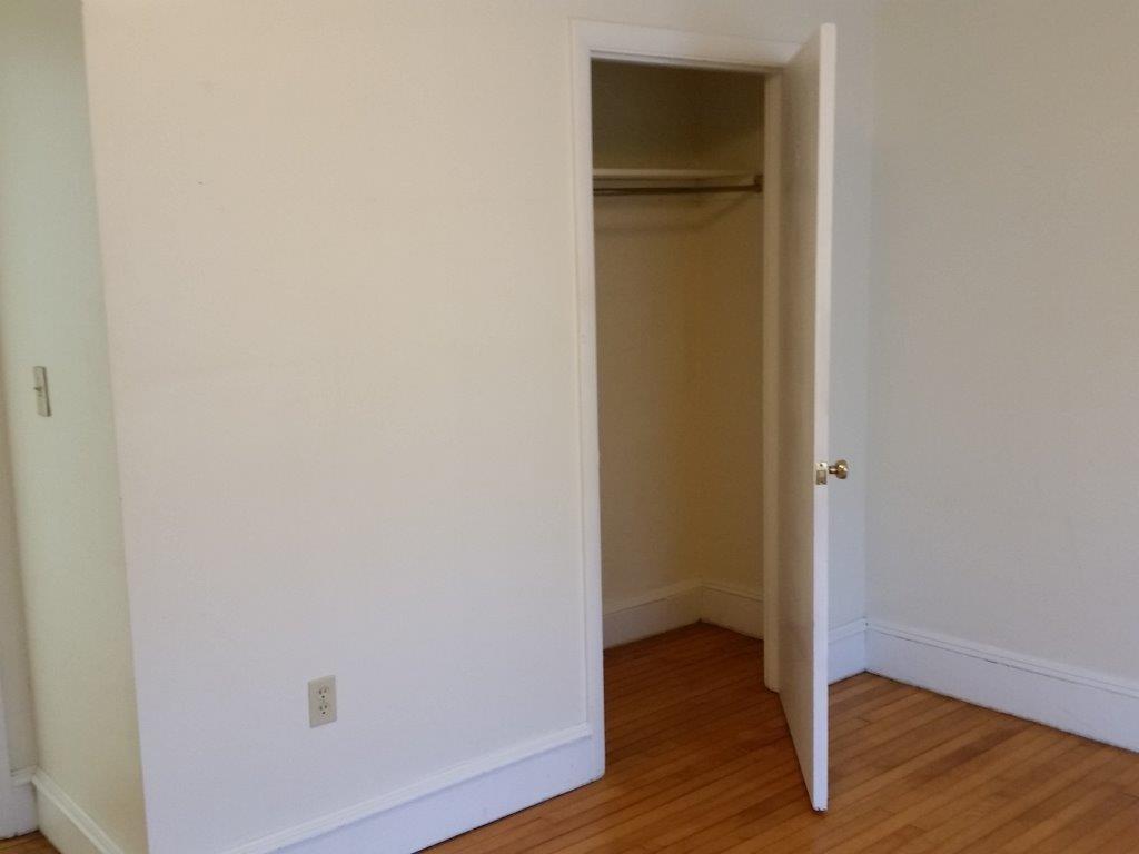 18 Warren Street Hallowell, ME 04347 - Photo 5 of 16 Photo