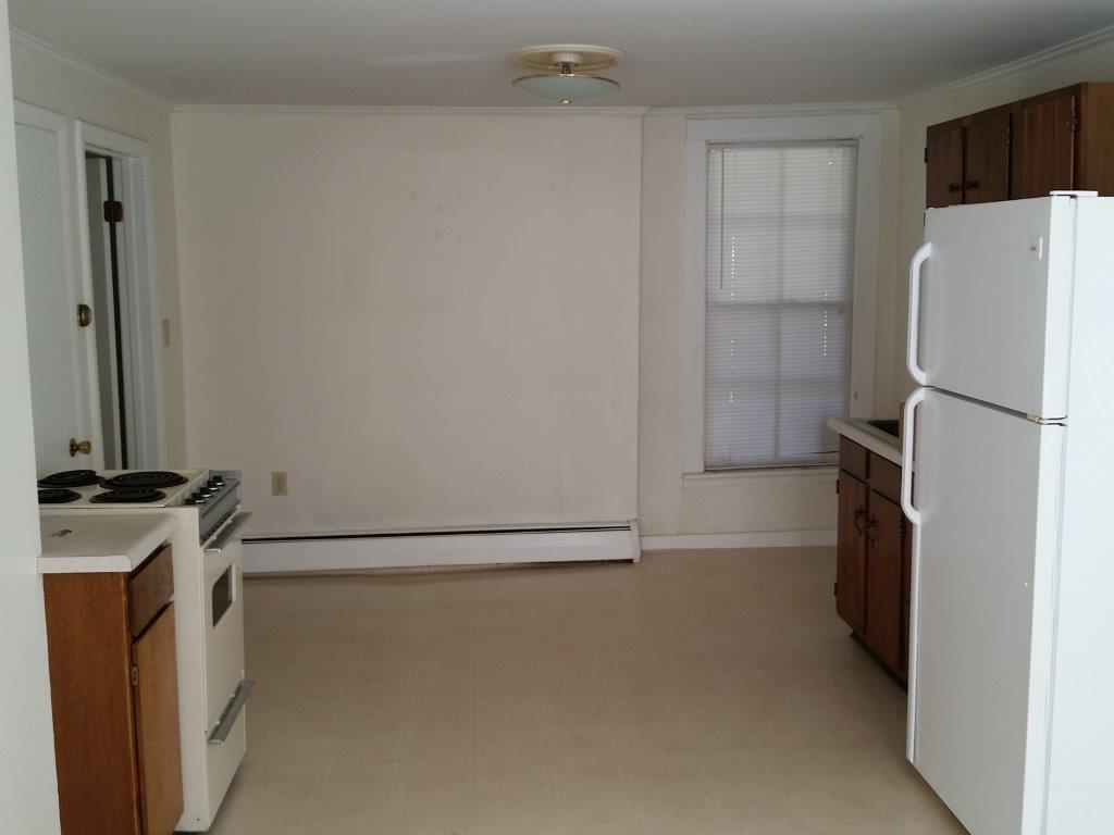 18 Warren Street Hallowell, ME 04347 - Photo 6 of 16 Photo