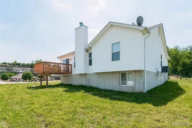 $2,005 | 300 Andy Habsieger Street, Festus, MO 63028