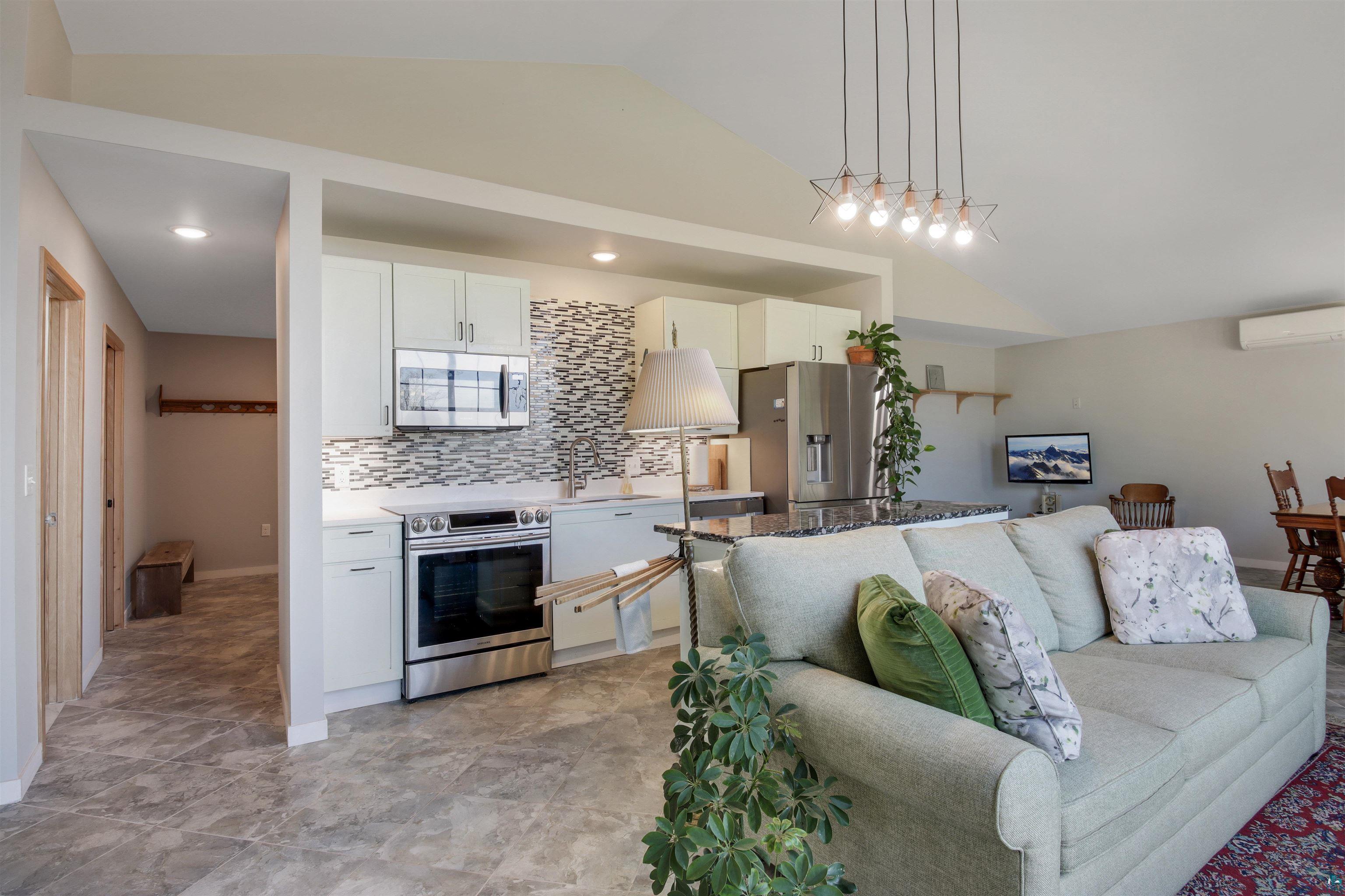 27890 Thompson Road Webster, WI 54893 - Photo 11 of 39 Gallery Image 11