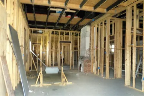 $142,500 | 1335-37 Frenchmen Street, New Orleans, LA 70116