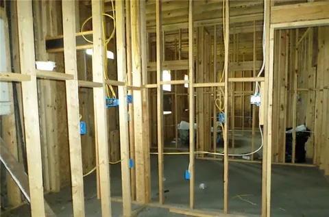 $142,500 | 1335-37 Frenchmen Street, New Orleans, LA 70116