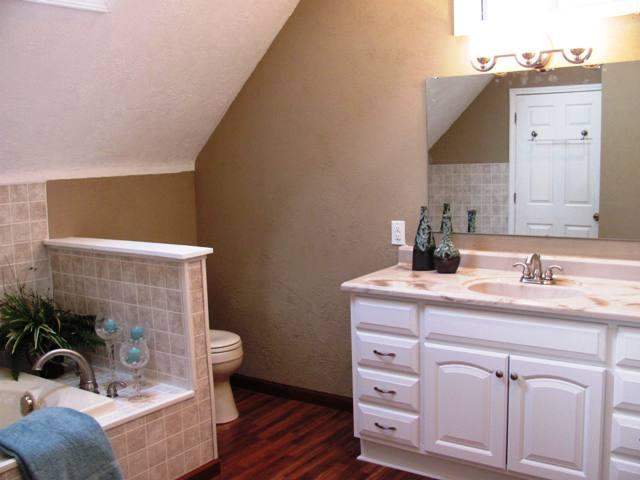 744 25th Street Moline, IL 61265 - Photo 13 of 19 Gallery Image 13