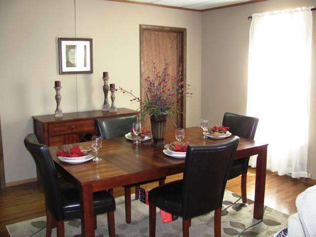 744 25th Street Moline, IL 61265 - Photo 9 of 19 Gallery Image 9