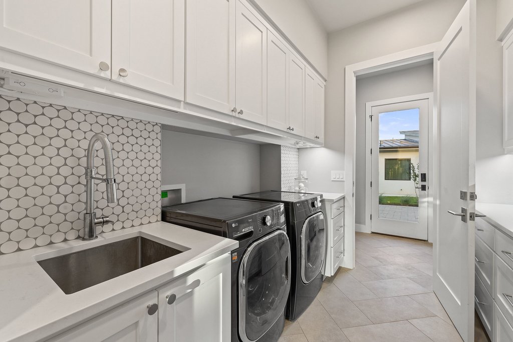 6404 Madrone Tree Lane Austin, TX 78738 - Photo 25 of 39