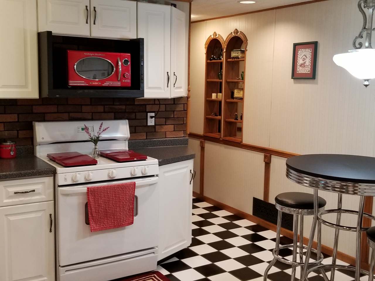 5817 Lily Bass Court Rhinelander, WI 54501 - Photo 17 of 21 Gallery Image 17