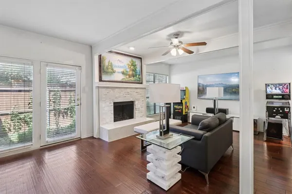 $304,999 | 4130 Proton Drive, Unit 47B, Addison, TX 75001