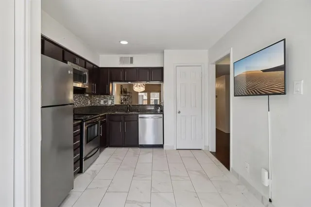 $329,900 | 4130 Proton Drive, Unit 47B, Addison, TX 75001