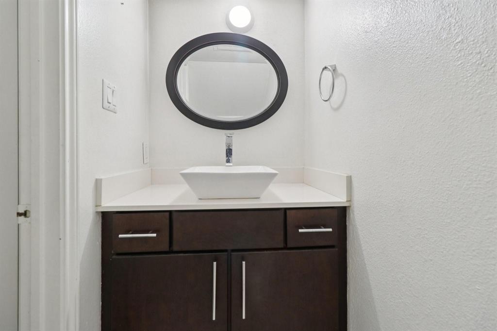 4130 Proton Drive, Unit 47B Addison, TX 75001 - Photo 21 of 40
