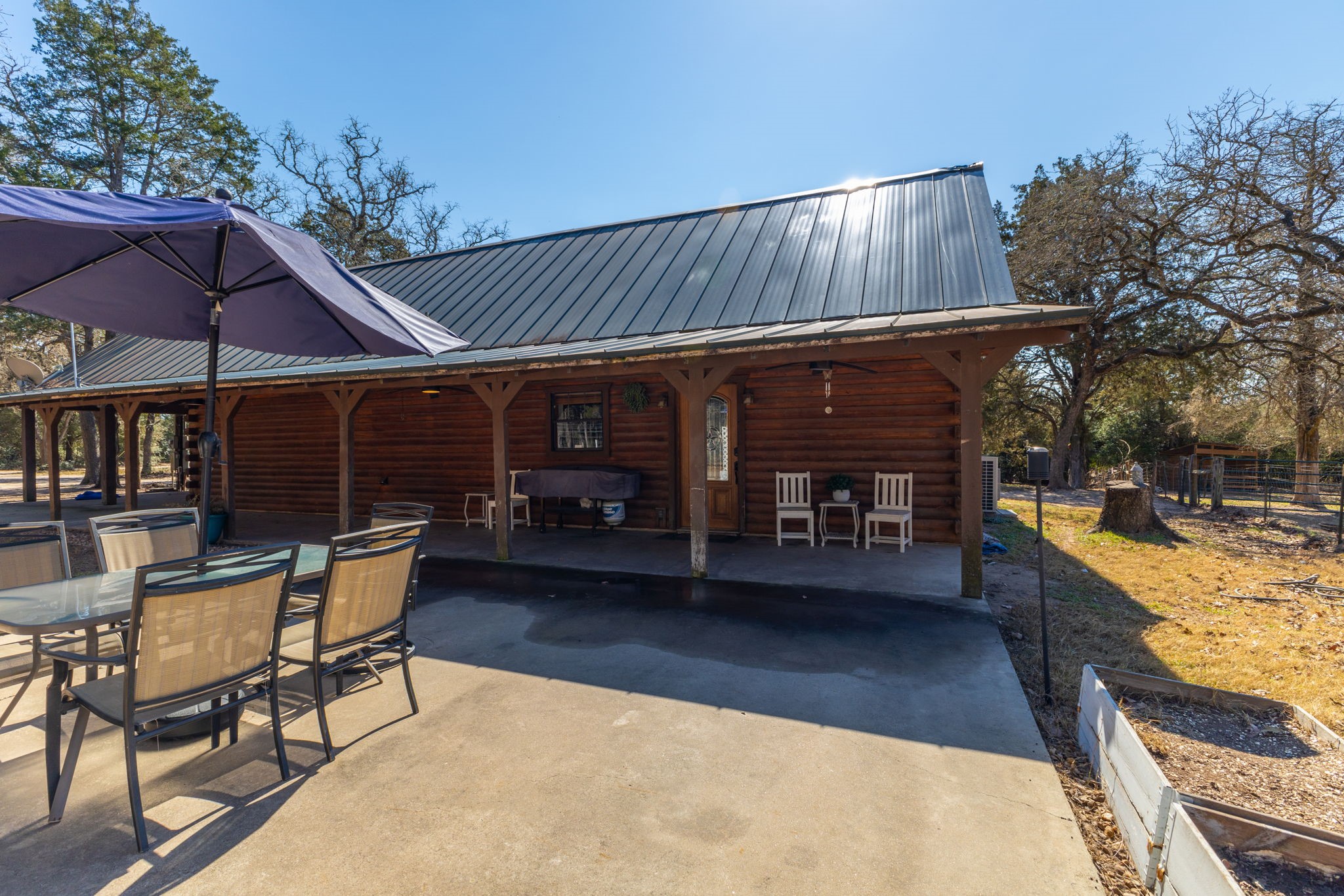 1760 County Road 215 Weimar, TX 78962 - Photo 17 of 50