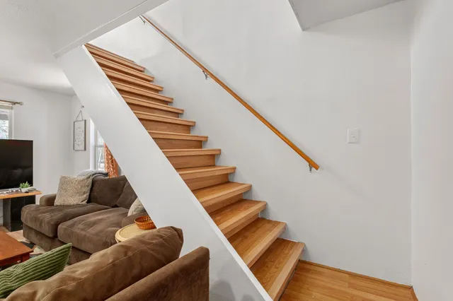 $789,900 | 1760 County Road 215, Weimar, TX 78962