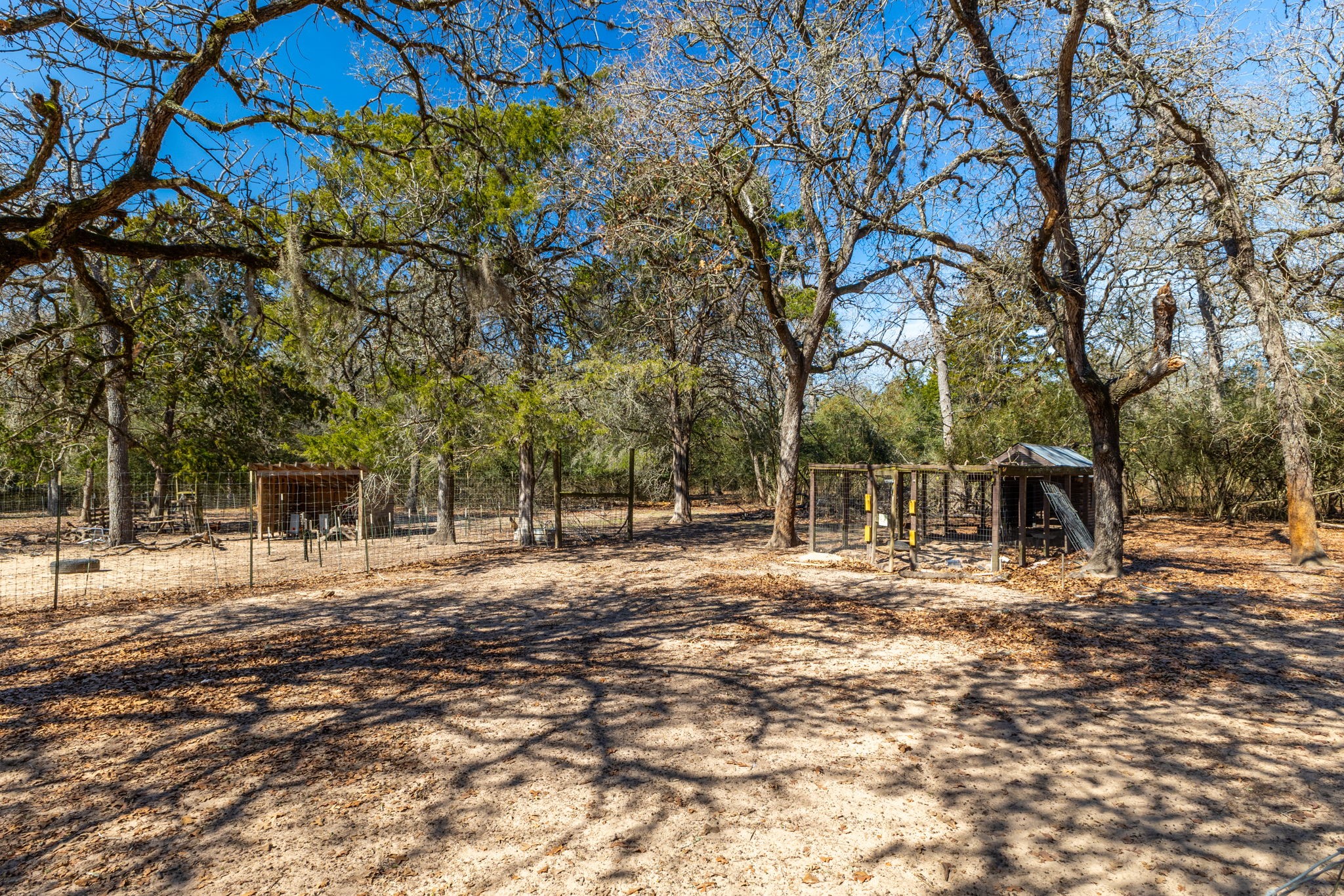 1760 County Road 215 Weimar, TX 78962 - Photo 46 of 50