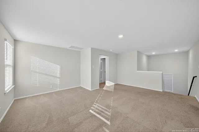 a view of empty room