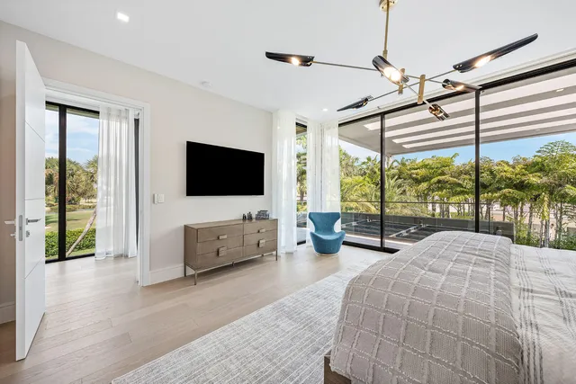 $14,995,000 | 217 Thatch Palm Drive, Boca Raton, FL 33432