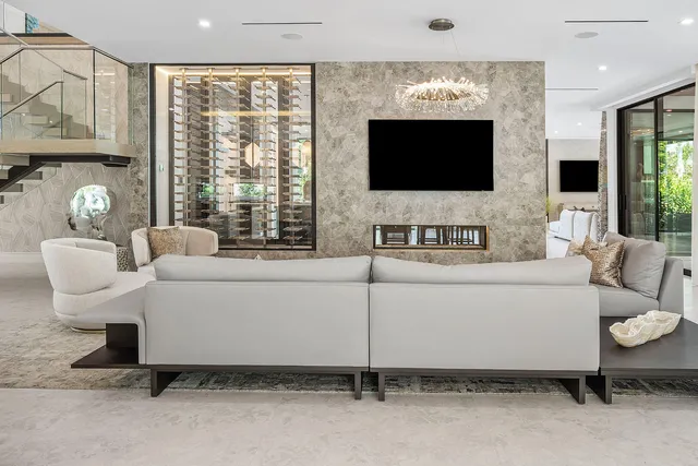 $14,995,000 | 217 Thatch Palm Drive, Boca Raton, FL 33432