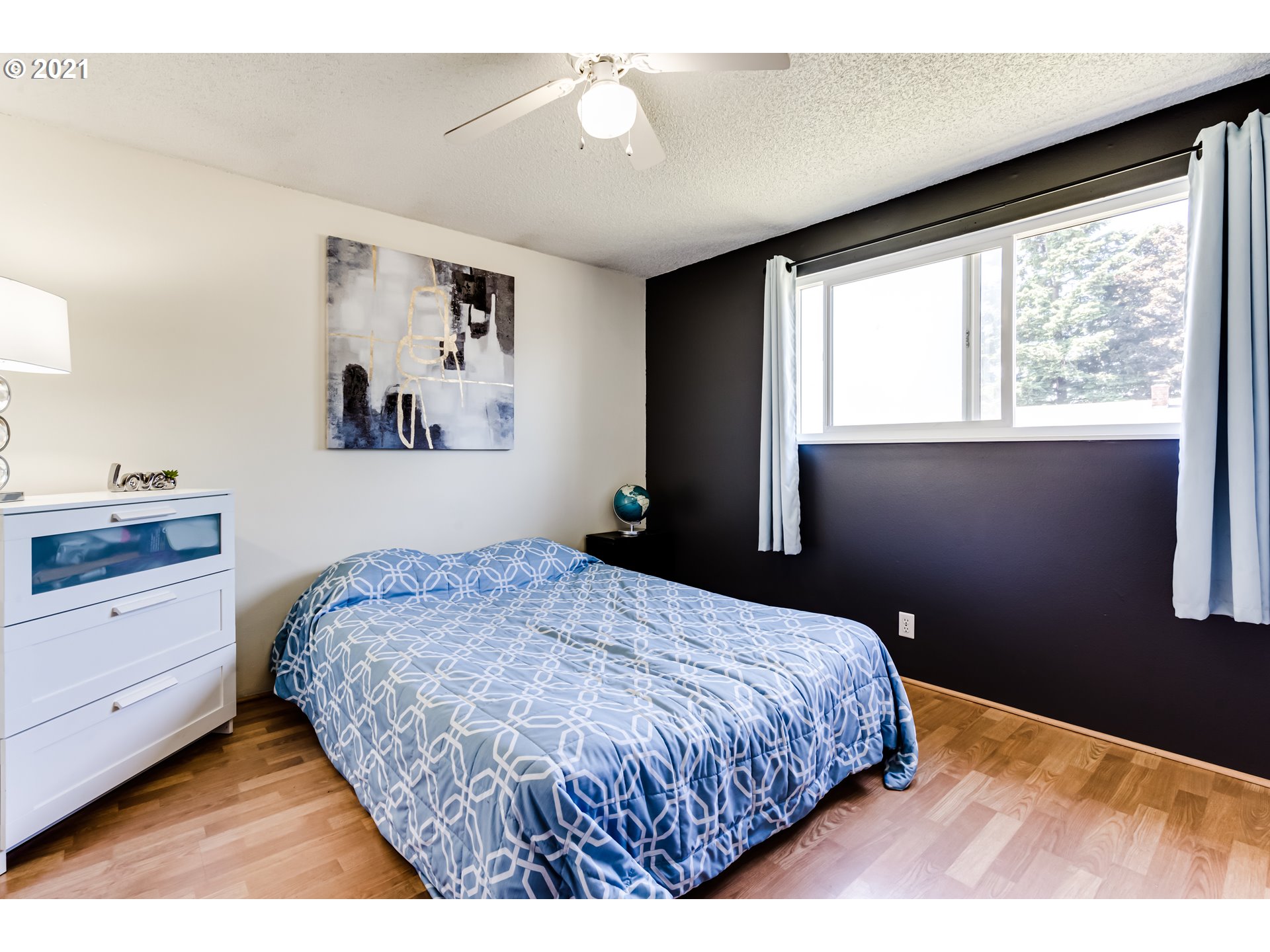 2367 10th Street Springfield, OR 97477 - Photo 15 of 32
