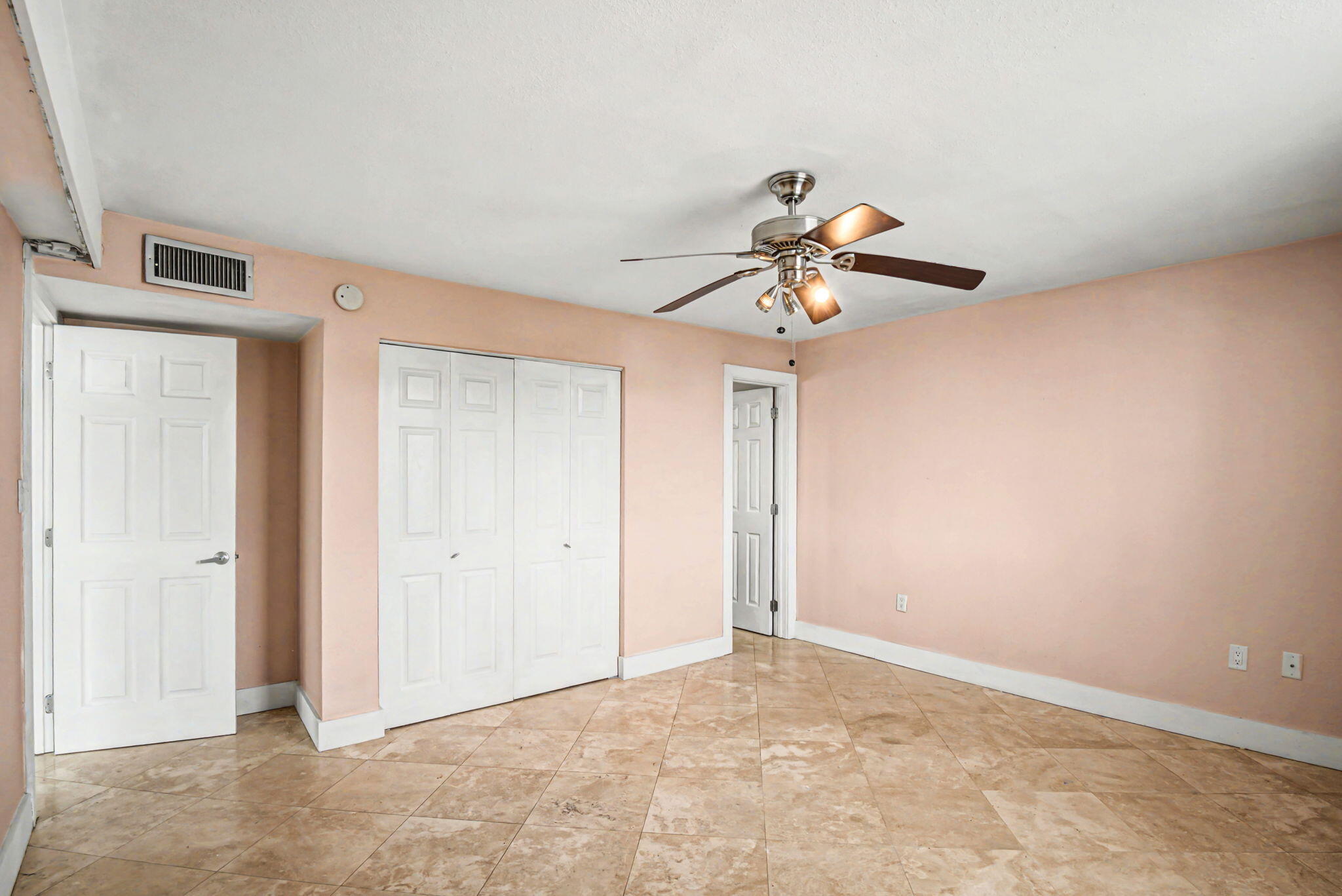 30 Moreno Point Road, Unit 306B Destin, FL 32541 - Photo 18 of 47 14-Dolphin_Pointe_306B_20260216_66