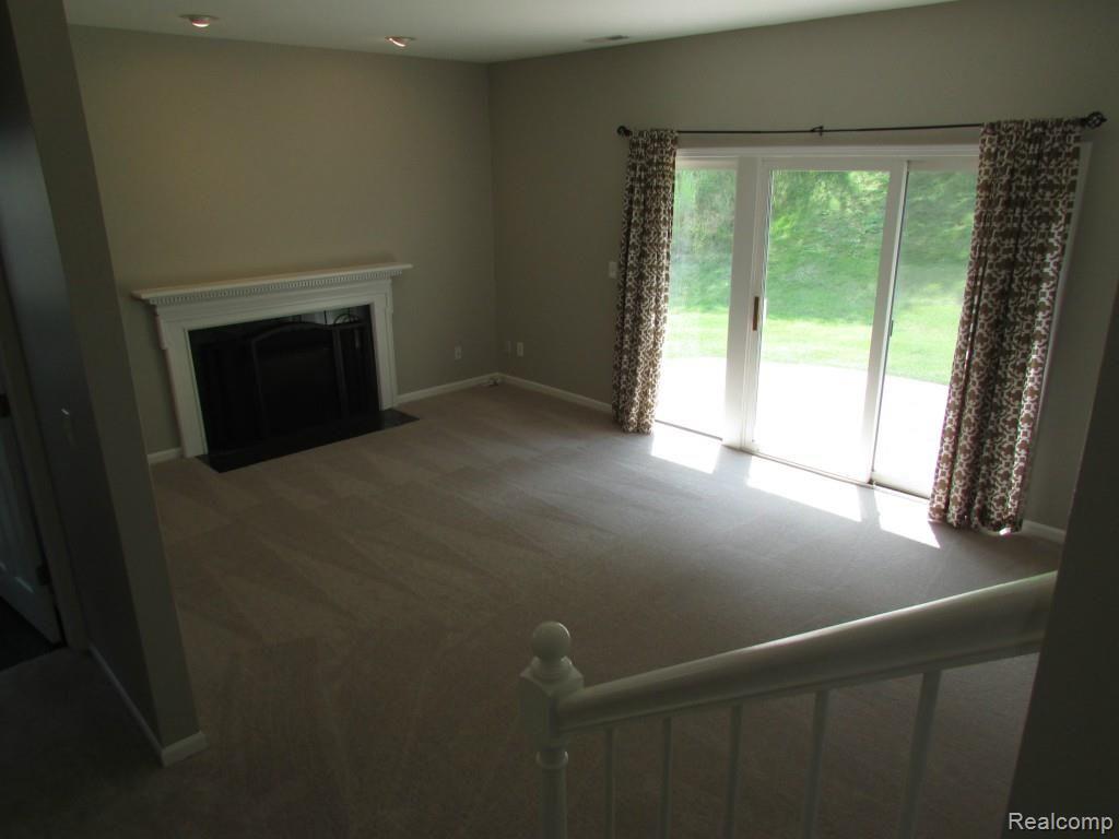 46 Eagle Ridge Road Lake Orion, MI 48360 - Photo 14 of 35