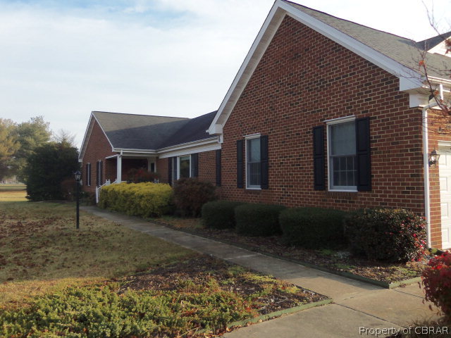 1642 Windsor Road Dutton, VA 23050 - Photo 3 of 24