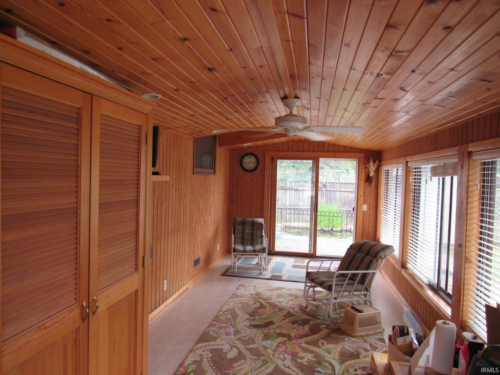 6229 Monroeville Road Fort Wayne, IN 46816 - Photo 13 of 29