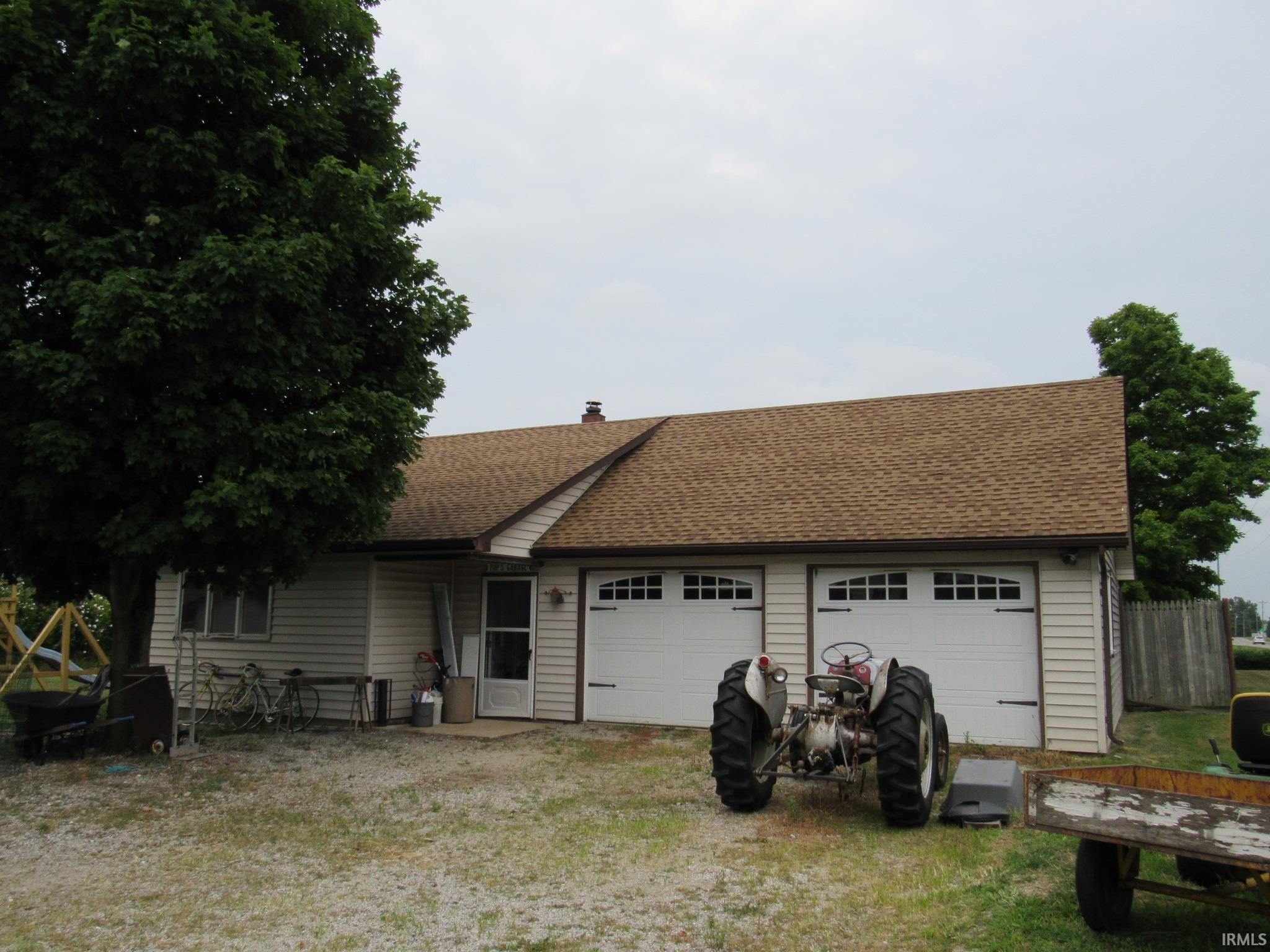 6229 Monroeville Road Fort Wayne, IN 46816 - Photo 3 of 29