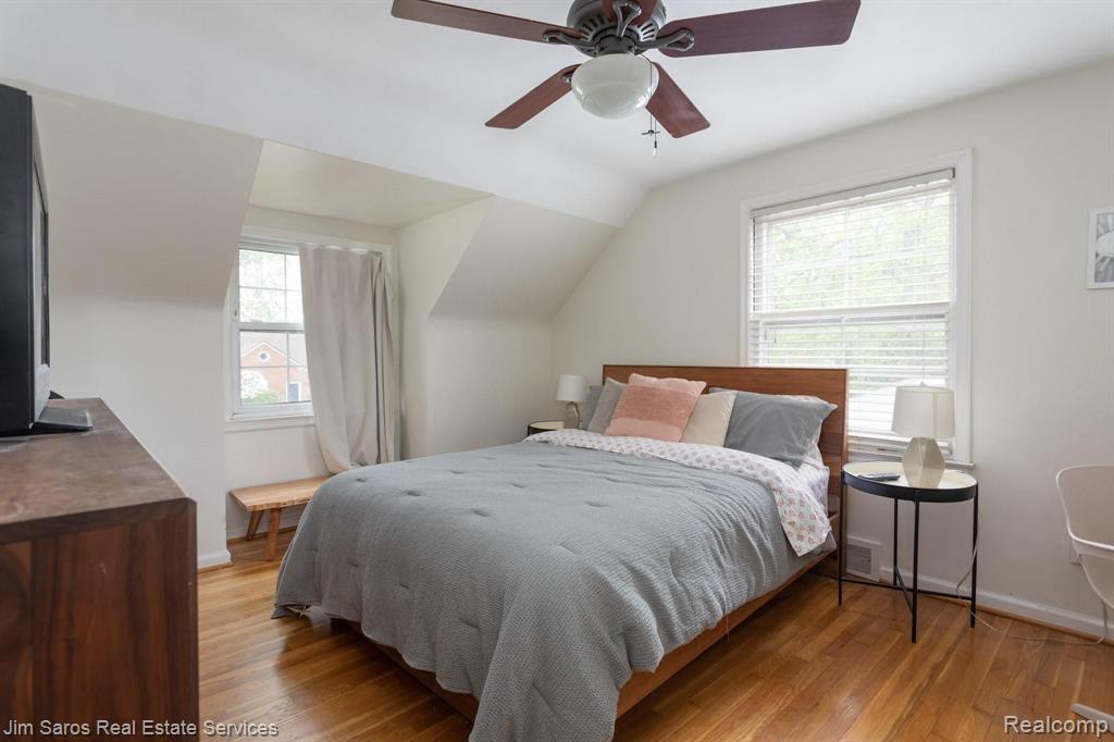 2050 Kenmore Drive Grosse Pointe Woods, MI 48236 - Photo 13 of 22