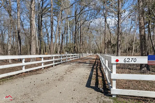 $699,000 | 6270 Highway 259, Naples, TX 75568