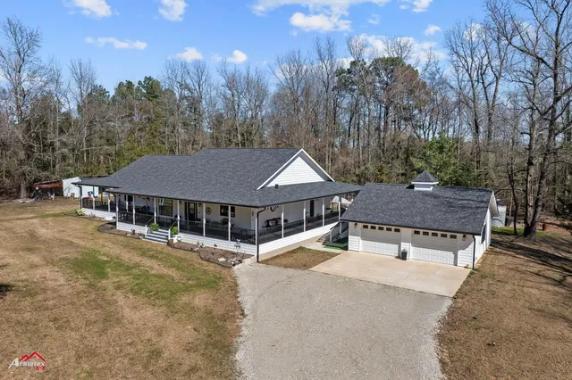 $699,000 | 6270 Highway 259, Naples, TX 75568